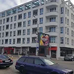Select Apartment