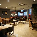 Select Apartment