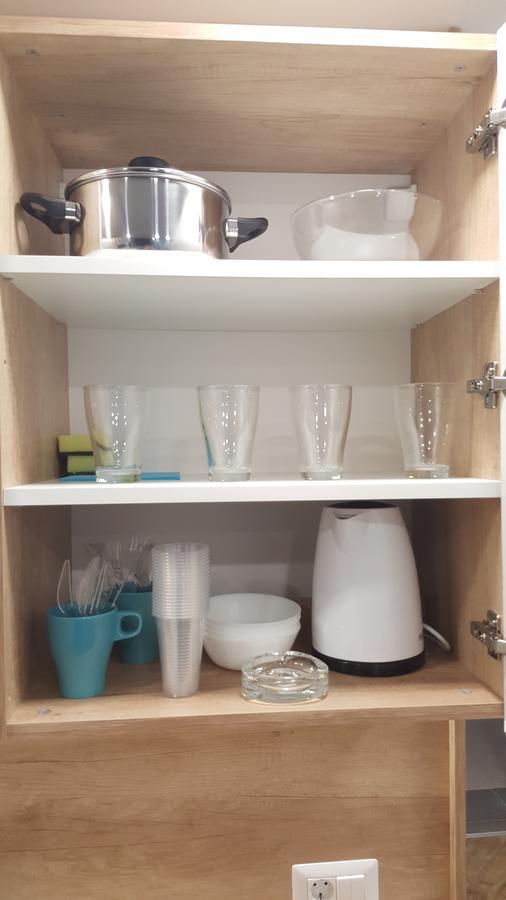 Apartment Select *