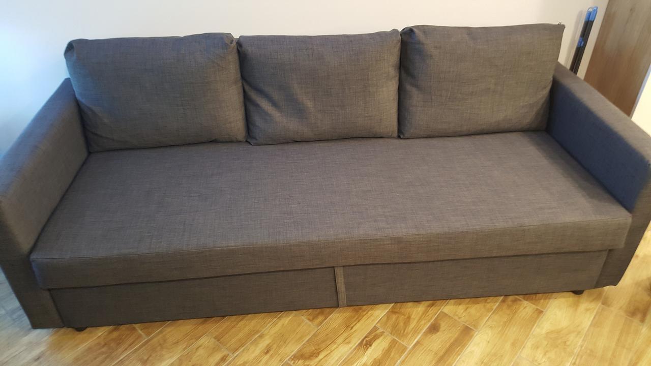 Select Apartment *