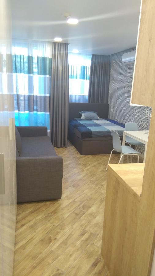 Apartment Select *