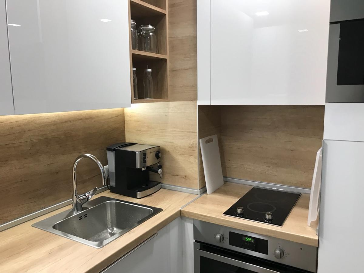Select Apartment